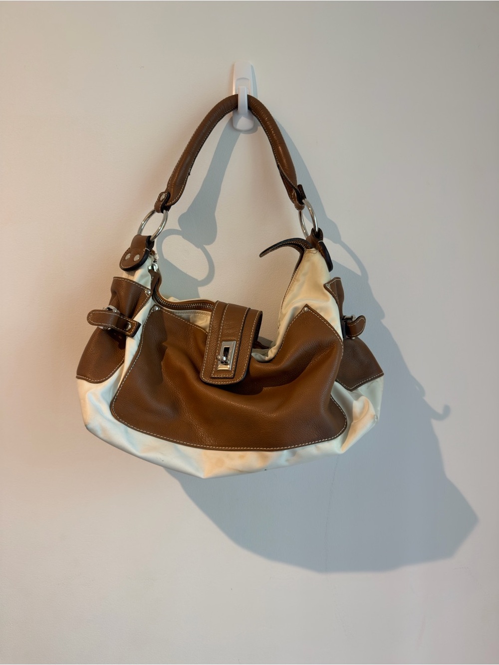 Two-Tone Brown and Cream Shoulder Bag with Top Handle - Picture 2 of 4